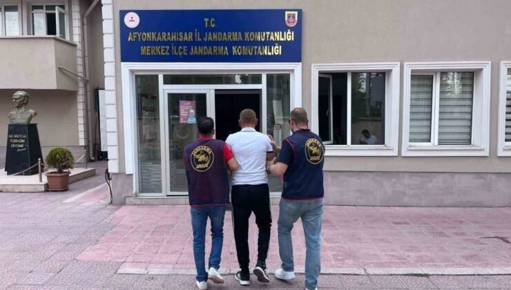 Jandarma 20 yıl hapis cezasıyla aranan şahsı yakaladı