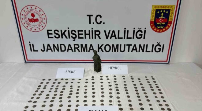 Jandarma tarihi eser değerinde 1 elmas, 1 heykel ve 194 bronz sikke ele geçirdi, şüpheli tutuklandı
