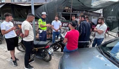 Jandarmadan 6 ilçede bin 719 vatandaşa trafik güvenliği bilgilendirmesi