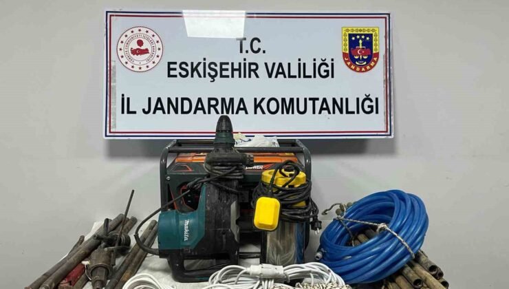 Kaçak kazı yapan 5 şüpheli suçüstü yakalandı