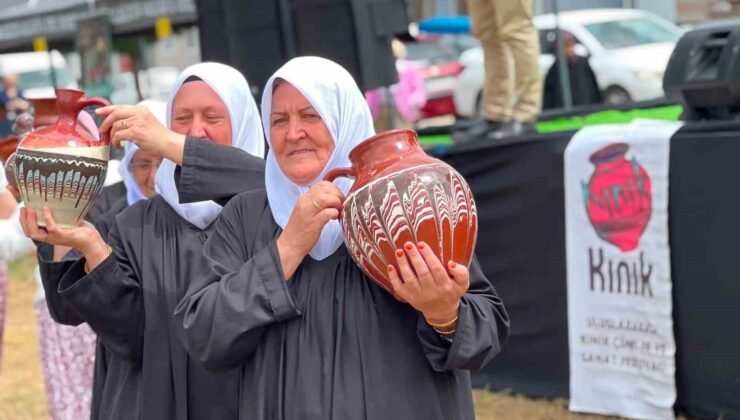 Kınık’ta çömlek sanatının kalbi attı
