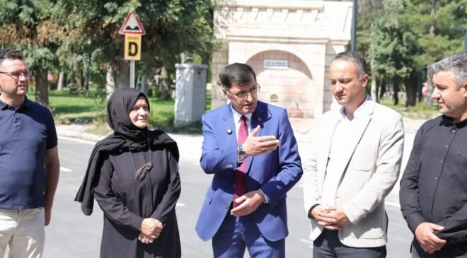 Kütahya Belediye Başkanı Kahveci, Maltepe Mahallesi’nde incelemelerde bulundu