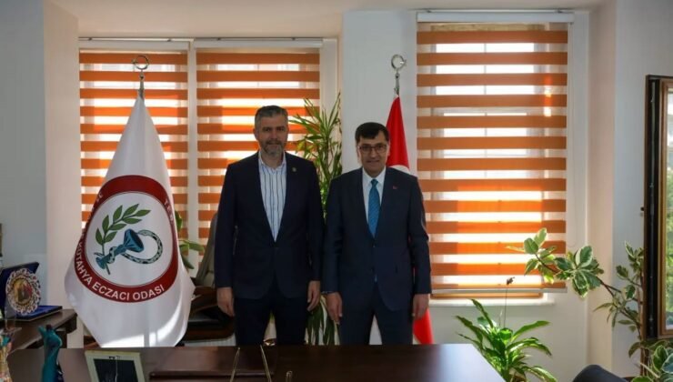 Kütahya Belediye Başkanı Kahveci’den Eczacı Odası’na ziyaret