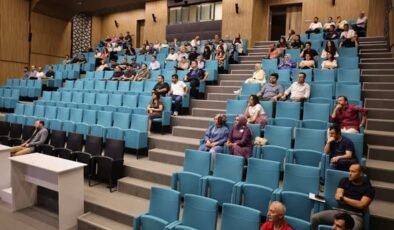 Kütahya Belediyesi personeline yapay zeka eğitimi