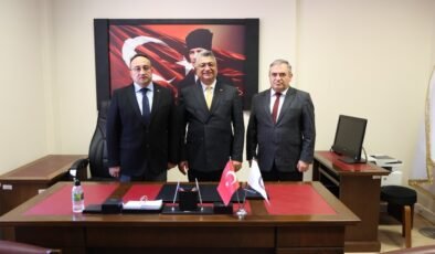 Kütahya Dumlupınar Üniversitesi’nde idari kadrolarda görev değişimi