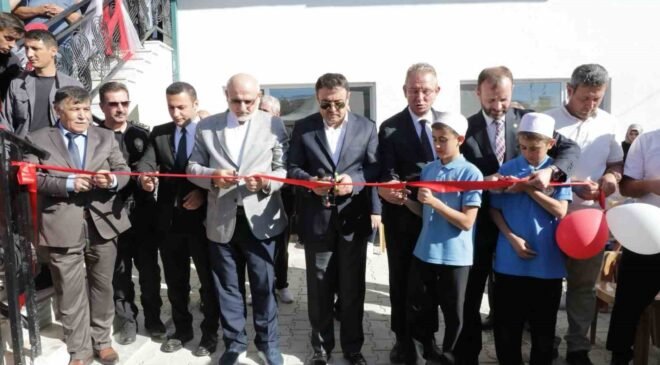 Kütahya Emet’te 15 Temmuz Şehitler Kur’an Kursu açıldı