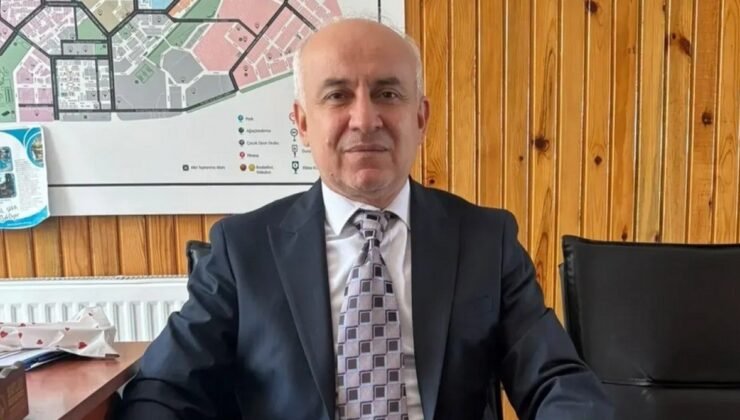 Kütahya’da Doç. Dr. Hasan Basri Karayel’e uluslararası onur