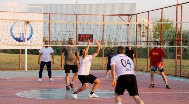 Kütahya’da Firmalar Arası Voleybol Turnuvası’nın şampiyonu belli oldu