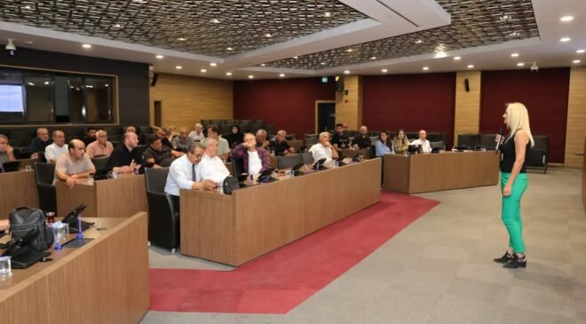 Kütahya’da mahalle muhtarlarına ’Depozito Yönetim Sistemi’ tanıtıldı