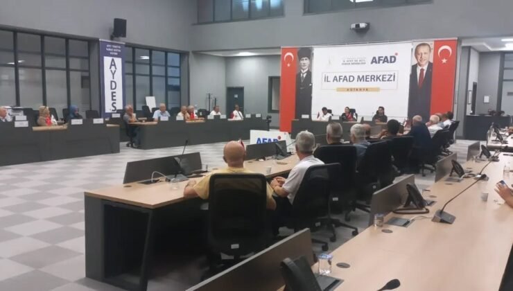 Kütahya’da muhtarlarla afet hazırlığı toplantısı düzenlendi