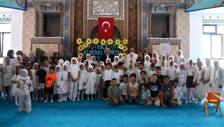 Kütahya’da yaz Kur’an kursu öğrencileri camide buluştu