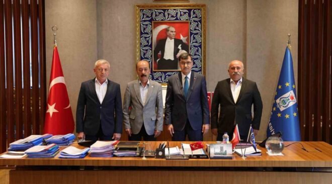 Kütahya’da yerel yönetimlerden 30 Ağustos Zafer Bayramı için iş birliği