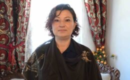 Kütahya’nın asırlık tel kırma sanatı modern tasarımlarla yaşatılıyor