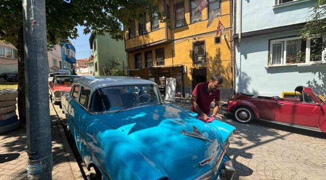 Miras kalan hobisiyle 15 yıldır eskiyi yâd ettiriyor