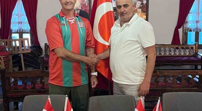 Osmanelispor ’İmparator’ lakaplı Hasan Kol ile ’yola devam’ dedi