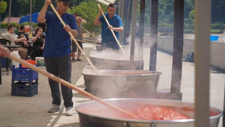Salça yapımı için ilk ateşler yakıldı