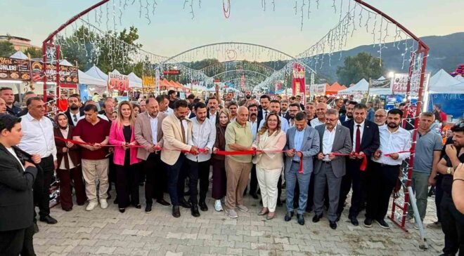 Simav’da 93. Turizm ve Ticaret Panayırı coşkuyla açıldı