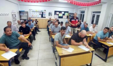Simav’da tohum hazırlama makineleri kursu tamamlandı