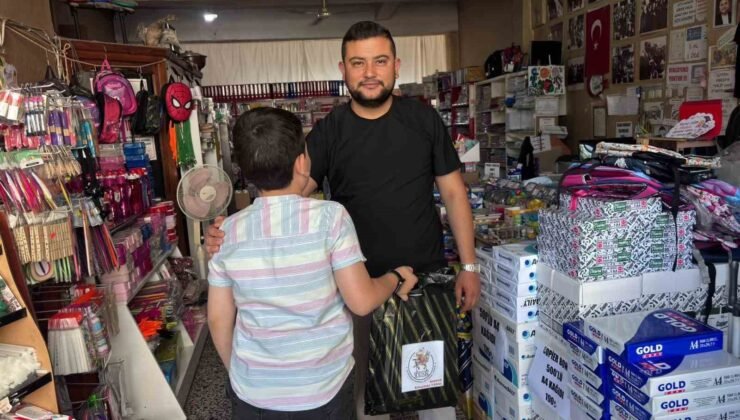 Sivrihisar Bakkallar Odası’ndan öğrencilere kırtasiye desteği