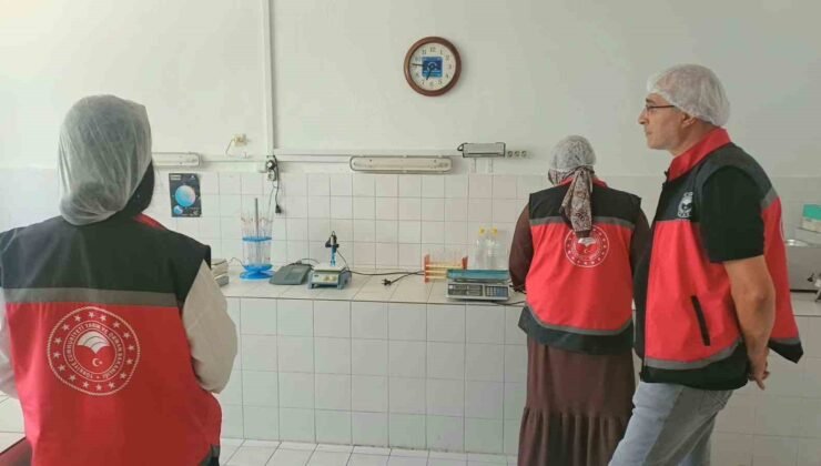 Stajyer öğrencilerle gıda işletmelerine teknik gezi