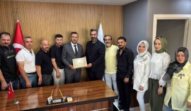 Tavşanlı’da berber ve kuaför esnafının sorunları masaya yatırıldı