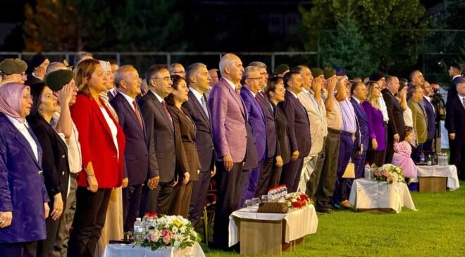 TBMM Baskanı Kurtulmuş: “Artık önümüzde yeni bir kapı açılmış, yeni bir yolun başlangıcındayız”