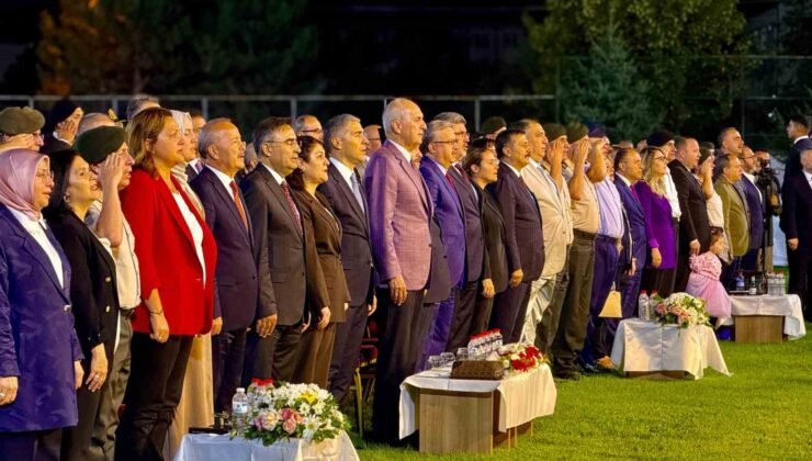 TBMM Baskanı Kurtulmuş: “Artık önümüzde yeni bir kapı açılmış, yeni bir yolun başlangıcındayız”