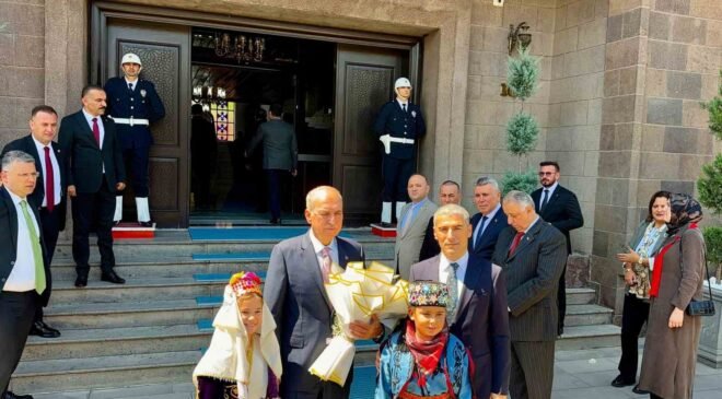 TBMM Başkanı Kurtulmuş, Vali Aktaş’ı ziyaret etti