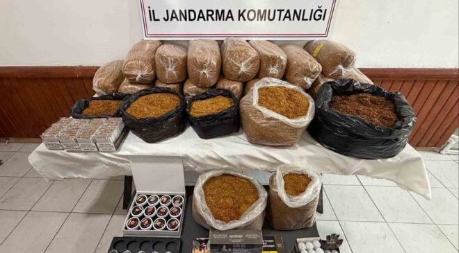Uşak’ta 120 kilo bandrolsüz tütün ele geçirildi
