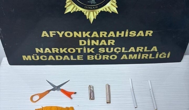Uyuşturucu madde ile yakalanan iki kişi tutuklandı