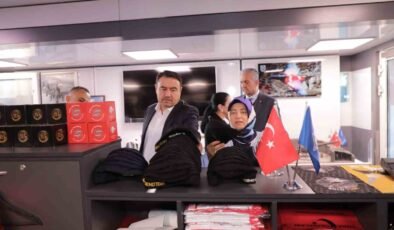 Vali Işın’dan Kartal Vakfı’nın sosyal sorumluluk projesine destek