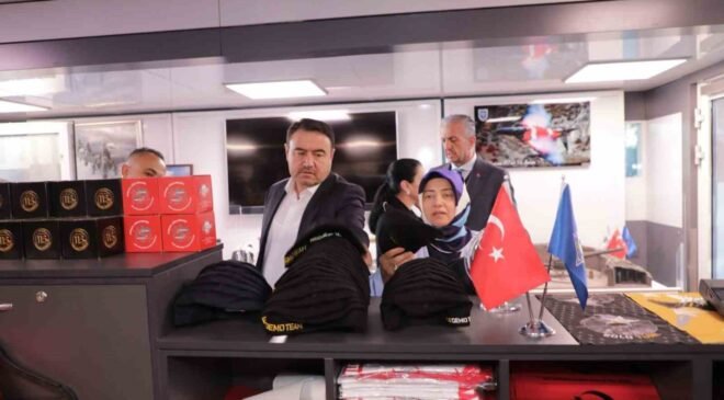 Vali Işın’dan Kartal Vakfı’nın sosyal sorumluluk projesine destek