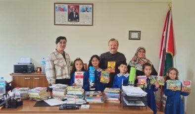 348 okula ulaşan kitap seferberliğiyle binlerce çocuğa umut oldu