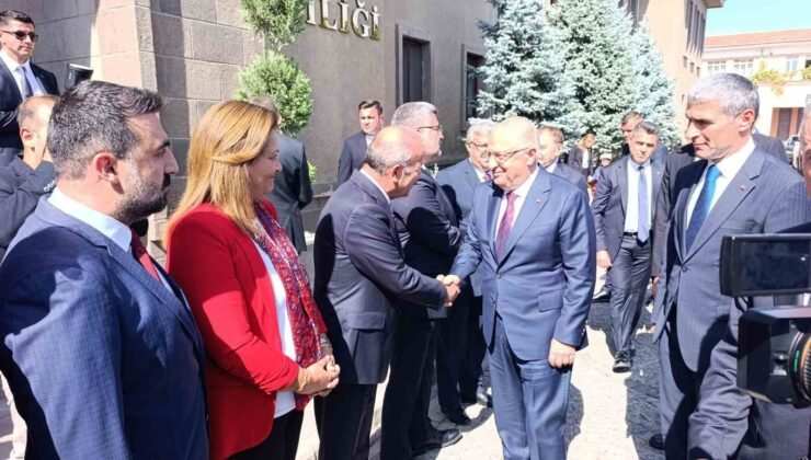 Bakan Güler Afyonkarahisar’da