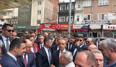 Bakan Güler Afyonkarahisar’da esnaf ile buluştu