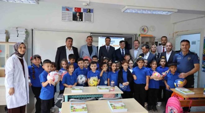 Başkan Durgut, öğrencilerle bir araya geldi