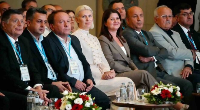 Başkan Subaşı, belediye başkanlarıyla Kayseri’de bir araya geldi
