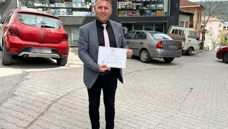 Bayırköy Belediyesi’nde 1 CHP’li meclis üyesi Yeni Parti’ye geçmedi