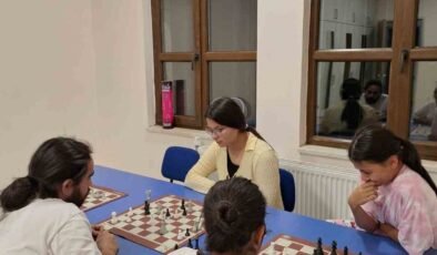 Bilecik’te çocukların yeni hamlesi satranç oldu