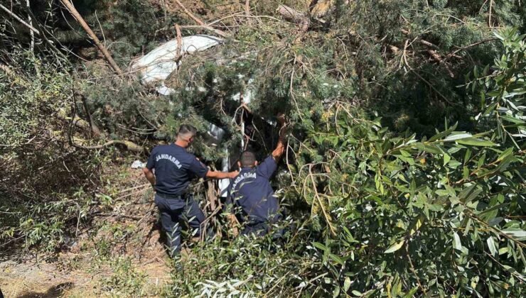 Bilecik’te kontrolden çıkan otomobil şarampole uçtu