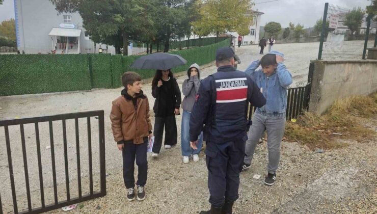 Bilecik’te okul çevrelerinde 80 personelle denetim