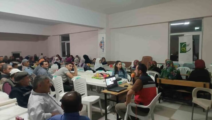 Çavdarhisar’da yetiştiricilere “Sağım Hijyeni” eğitimi