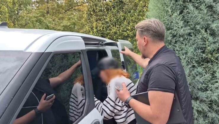 Ceza ve İrem Derici konserlerini iptal etti, esnafın şikâyetçi olduğu sorumlu karakola götürüldü