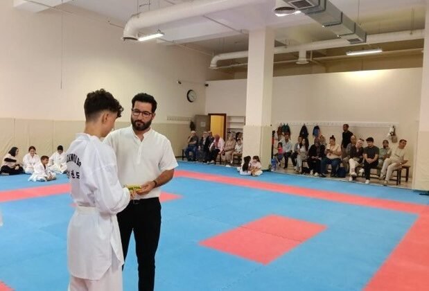 Çocuk Evleri Sitesinde kalan sporcu, kuşak sınavını başarıyla geçti