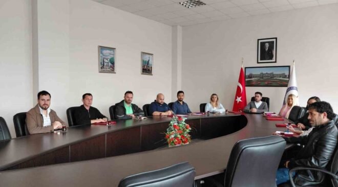 Emet MYO’da Program Gözden Geçirme toplantısı gerçekleştirildi