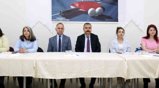 Eskişehir Aile ve Sosyal Hizmetler İl Müdürlüğü personeline ’Danışmanlık Tedbiri’ eğitimi verildi