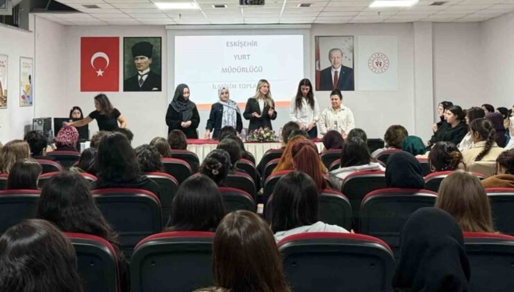 Eskişehir GSB yurtlarına yeni yerleşen öğrencilerle iletişim toplantısı düzenlendi
