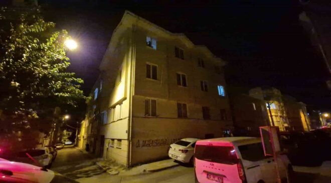 Eskişehir’de 2’nci kattan düşen kişi yaralandı