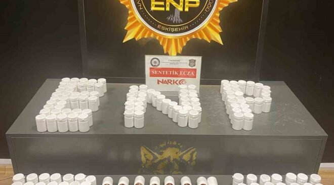 Eskişehir’de 8 bin 67 sentetik ecza hap ele geçirildi