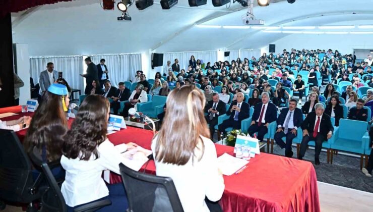 Eskişehir’de ’Yazar Okumaları – Cengiz Dağcı Okumaları’ programı gerçekleştirildi
